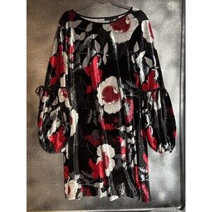 Madison leigh Women’s XL Black Floral Print Velvet Bell Sleeves Romance/Fairy